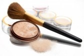 9.Do not use cosmetic products that are oil-based