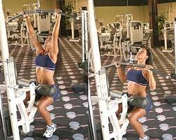 4. Lat Pull-Down